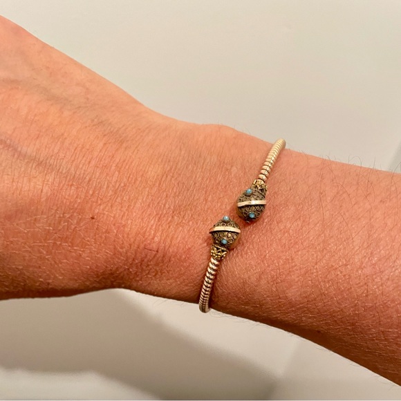 Victorian Etruscan Gold Over Brass CrossOver Bracelet for a Small Wrist. - Picture 5 of 8